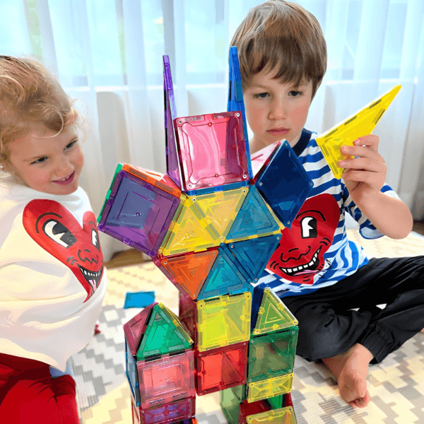 Magnetni Blokovi za Decu (45 delova) - Igračka za Kreativnost i Razvoj